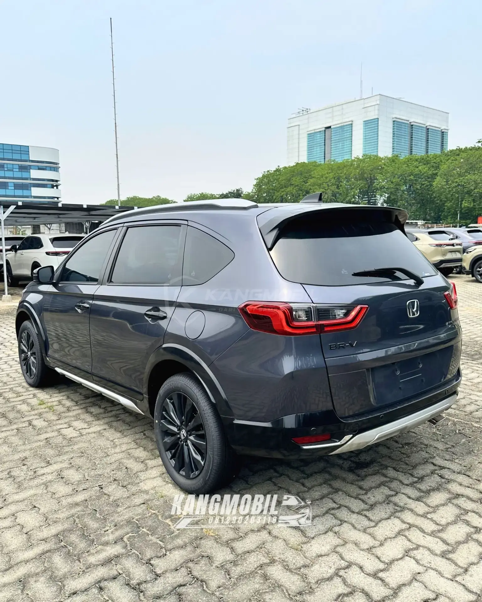 Foto 5 Honda BRV N7X Prestige CVT