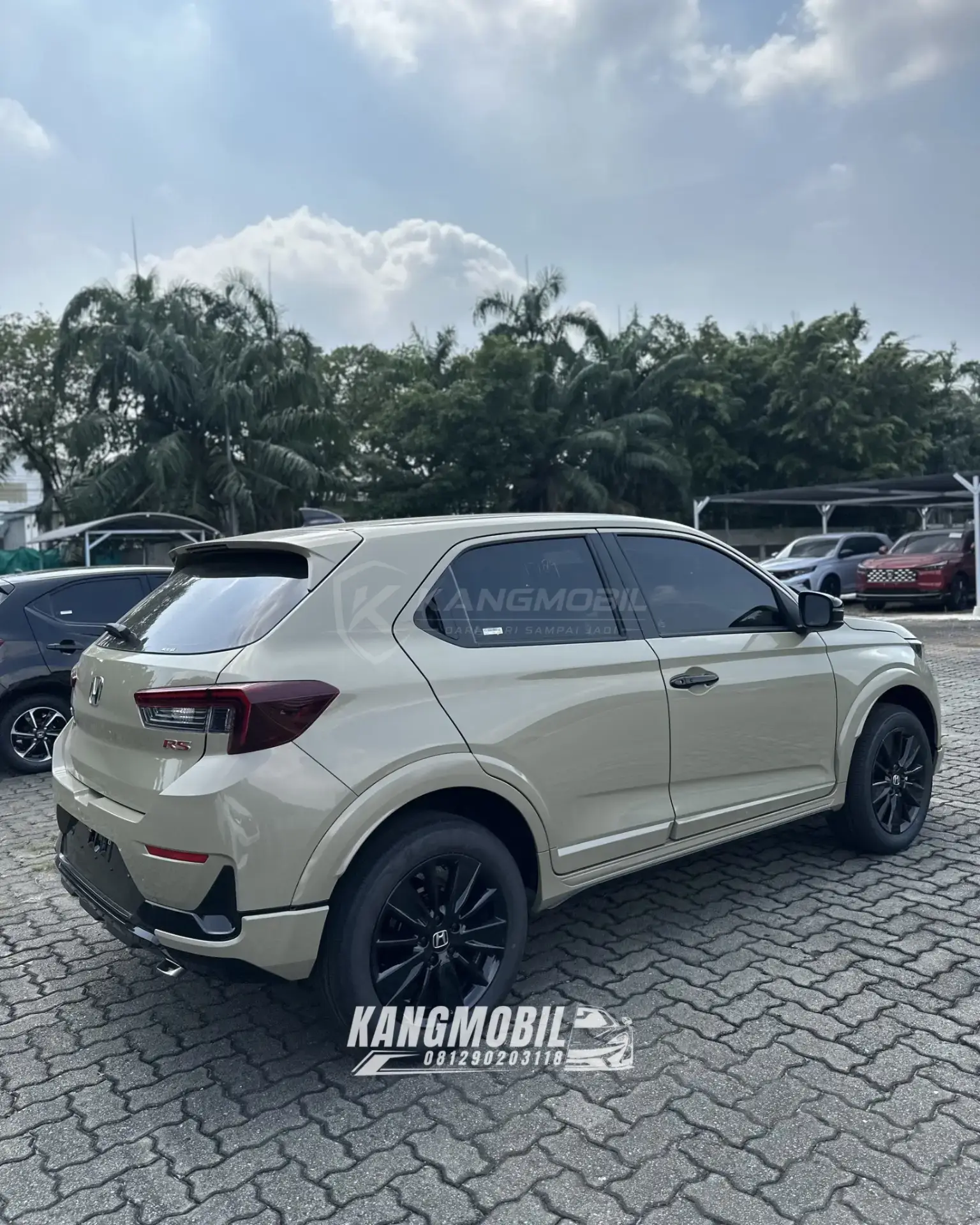 Foto 6 Honda WRV RS CVT Sand Khaki Pearl