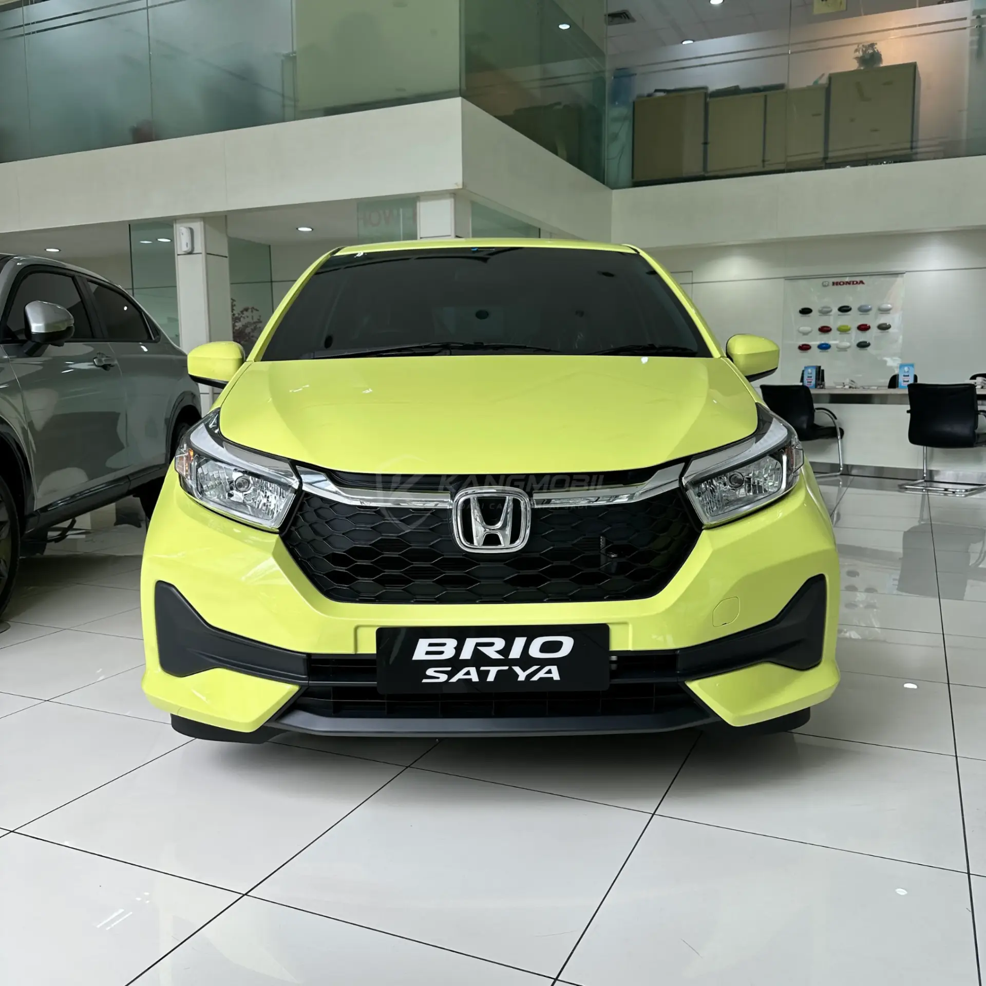 Foto 2 Honda Brio E CVT