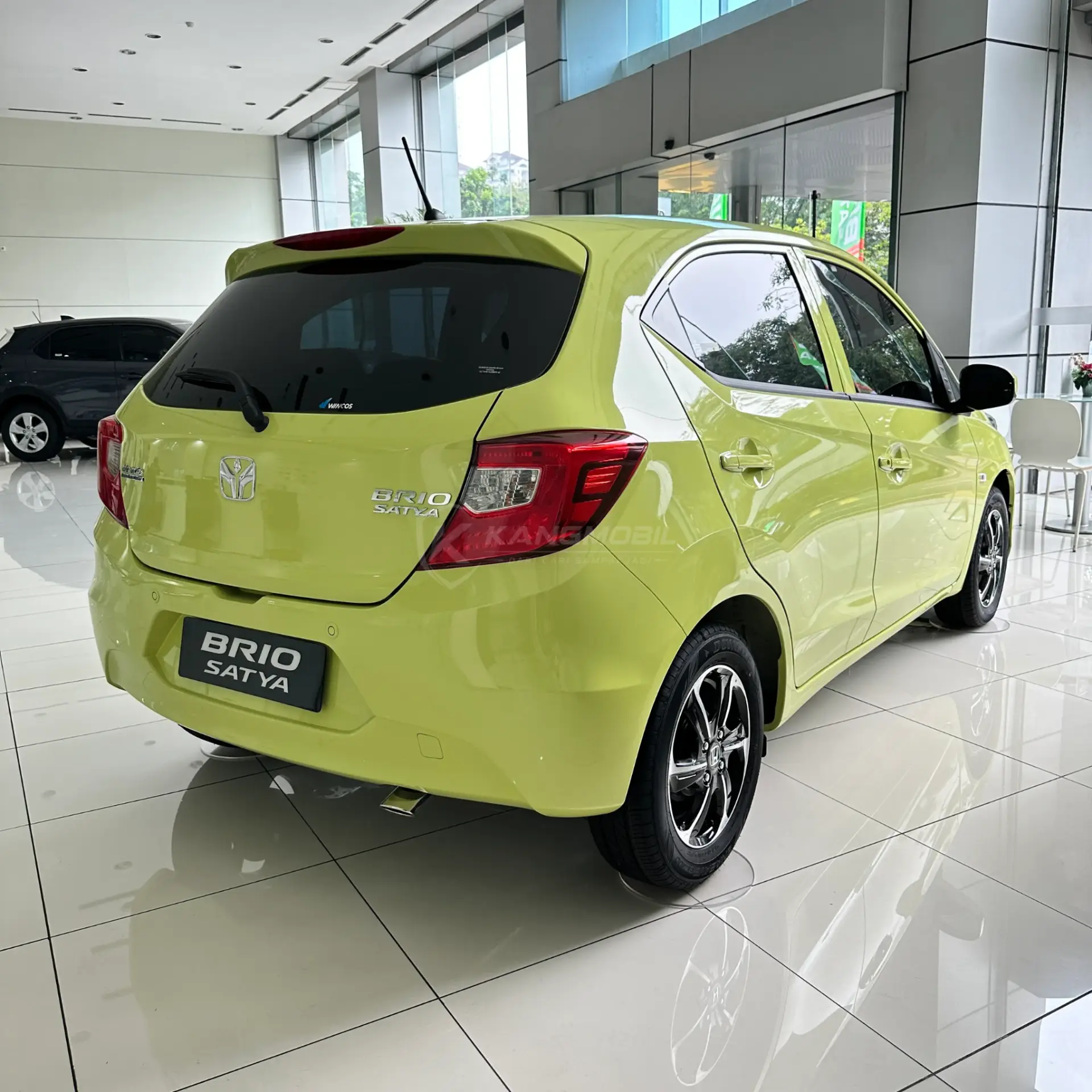 Foto 4 Honda Brio E CVT